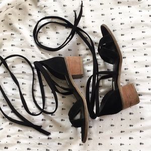 Steve Madden Wrap Sandals Black, Size 8.5